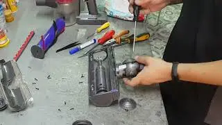 Dyson şarjlı süpürge başlığı tamiratı | sökümü