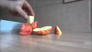 How to Chop an Boskoop Apple