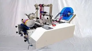 semi automatic red wine glass bottles labeling machine tabletop sticker labeller 紅酒瓶貼標機半自動標籤設備