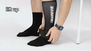 Designed to maximize airflow, combining an aero sock with a PU overshoe.