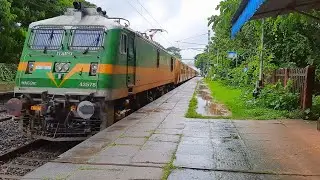 WAG 9 Pulling Passenger Train | Trainspotting | High Power Haul | Special Fare Superfast | Railfan