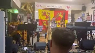 Mae na olau - Pedair @Saith Seren 31/03/23