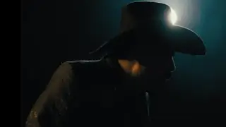 Cosme Tadeo -  Romántico Incurable (Video Oficial)