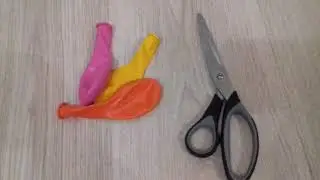 Robe en ballon pour poup&eacute;e