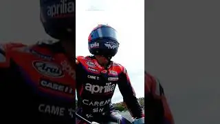 Vi&ntilde;ales loses his chain in the last lap! 🤯 | 2023 #SpanishGP
