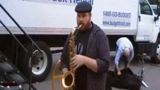 Maxaphone Gets a Sax Lesson from Heatbox