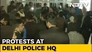 8 Minors Among 40 Detained, Protests Outside Delhi Police Headquarters