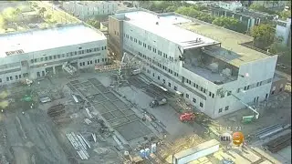 Giant Crane Collapses In Florida, Nearly Hitting Construction Workers