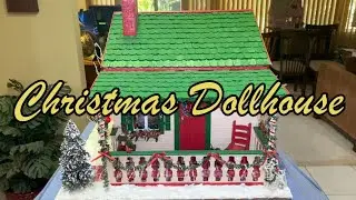 Christmas Dollhouse