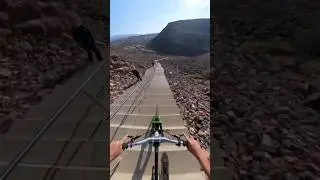 Crazy stairbomb on a bike! 333 stairs + jumps