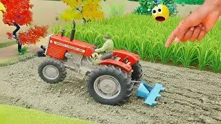 Homemade Mini Tractor Ploughing in Mud | Most Creative Science Idea@NaeemCreator1