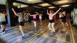 EU QUERO CURTIR - Raghatoni. // Coreografía Retro Cia. Barramares.