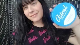 Asmr - Fast Tapping Whispering and a random cat !  *Tingles* British Accent Asmr