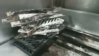 Cleaning burner/Mesa SM Grand Central Monumento 3rd floor