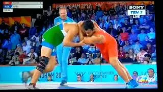 Deepak Punia beats Pakistan's Muhammad Inam to win the Gold Medal at #cwg2022