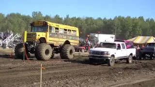 SCHOOL BUS MUD TRUCK 