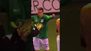 When John O&rsquo;Shea dropped a masterclass in goal🤩