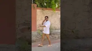 यह नंगा आदमी रोड पर ऐसे ही घूम रहा था#shorts