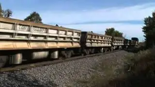 CSX Q620 Approaching 
