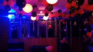 The dim light cafe