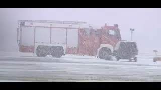 Starker Schneefall am Airport Weeze