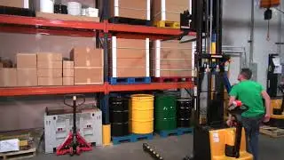 Vestil S-118-AA-FR Walkie Reach Stacker (2025)