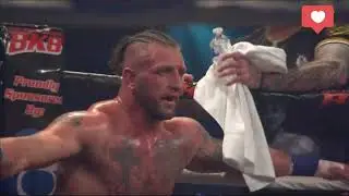 Anthony Holms VS Ryan Barrett