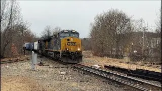 CSX I020 & M436 Cross the Diamond in Palmer, MA, with a Little MCER & NECR Thrown In (25.11.12)