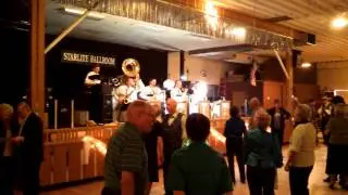 Leo Lonnie Orchestra