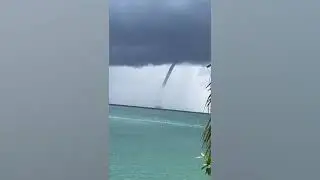 Огромный водяной смерч ошеломил Сент-Люсию (25 сентября 2025 г.)