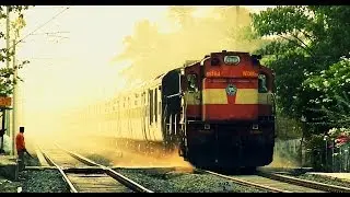 ALCo Delight at Dusk Pune-Nagpur Garibrath skips Manjari furiously!