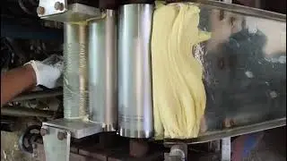 TRIPLE ROLLER MILL 4