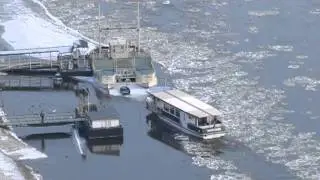 Eisgang, Elbe bei Rathen 05.02.2012