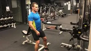 Alternating Cable Row