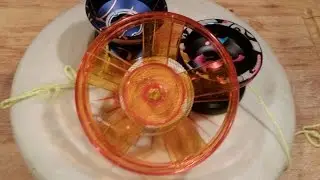 The LAUNCH by YOYOdrone unboxing and review.  Yoyo Frisbee Hybrid.