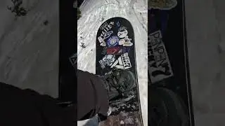 🏂💥 Close Call: Snowboarder&rsquo;s Sketchy Jump Nearly Ends in Skier Collision! ⛷️🚧