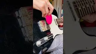 Guitar drone with&hellip; something else #ambientmusic #noisemusic #guitartechnique #dronemusic