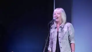 Hilary Walker // Open Mic