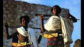 ABDO WAAXE BAASEQ ;; ulli qaadak ni qaada tayse dadlisnek.wmv