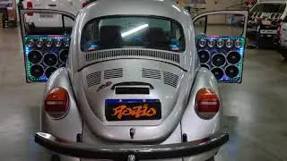 Som Automotivo no Fusca com Evok Audio! Rod&atilde;o Audio