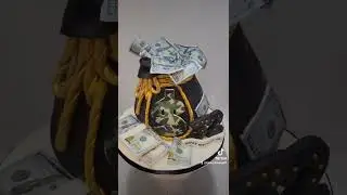 Money Bag Birthday Cake
