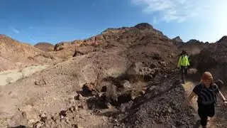 Exploring a Secret Waterfall Near Colorado River | VR 360 #scrambling #VirtualReality #360video