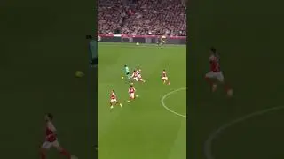 ARSENAL PLAYERS SPRINTING BACK!