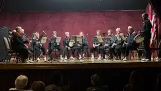 Hamaika Buru Txistu Elkartea perform Mendian Gora (Imanol Larzabal and Xabier Amuriza)