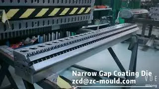 Slit slot die coating