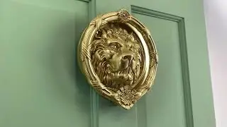 'Sandringham' Large Polished Brass Lion Knocker