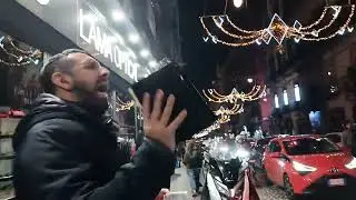 Evangelizzando nelle strade di Napoli 🇮🇹 14/12/2025 - SOLO CRISTO SALVA HALLELU-YAH 