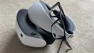PSVR2 big glasses tested! Lots of room