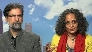 A New Intifada in Kashmir? Arundhati Roy & Sanjay Kak on the World's Most Densely Militarized Area