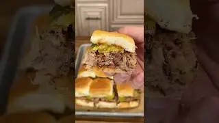 Carolina Pulled Pork Sliders #kingshawaiian